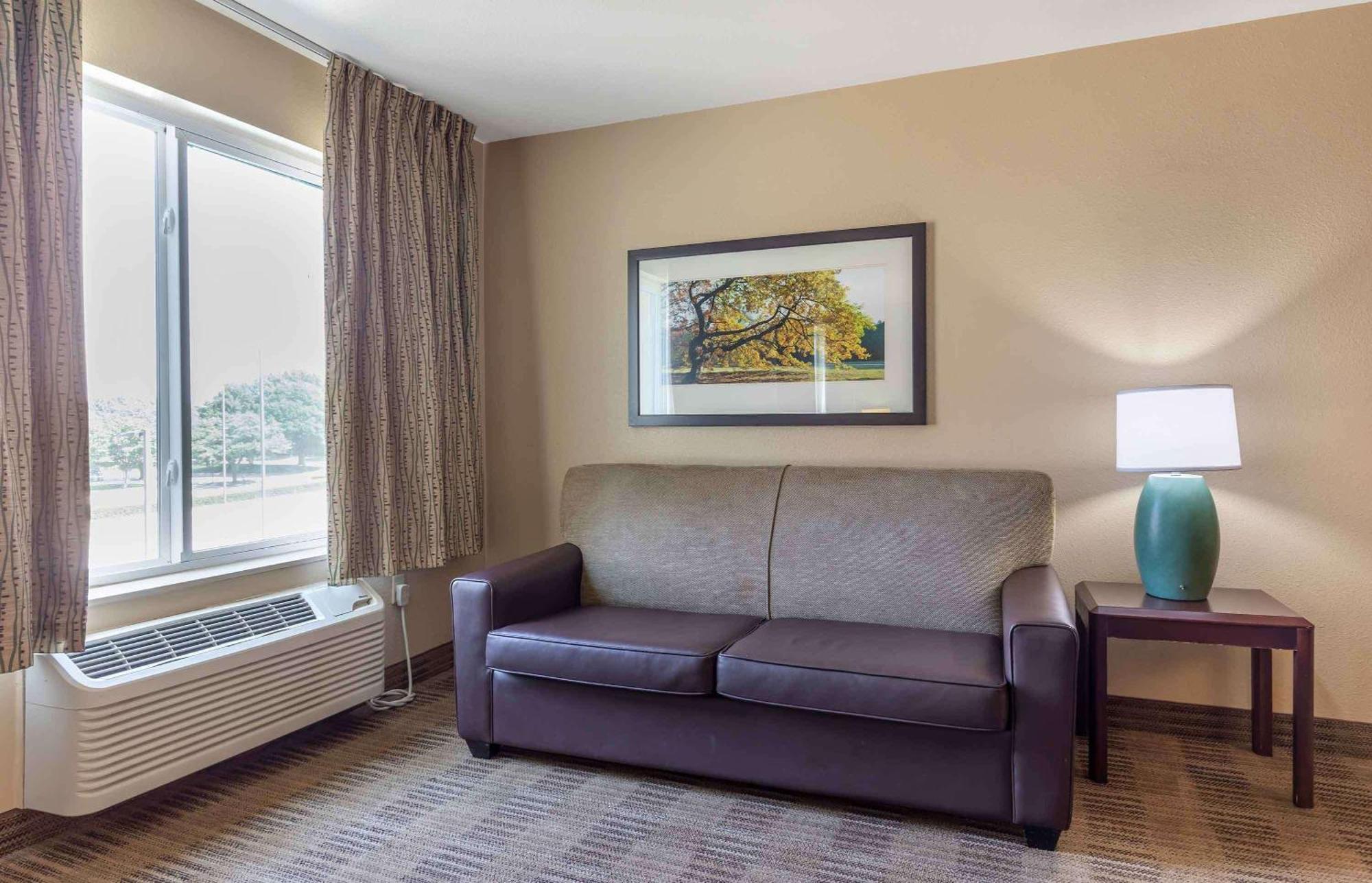 Mainstay Suites Washington Dulles Airport Шантили Екстериор снимка