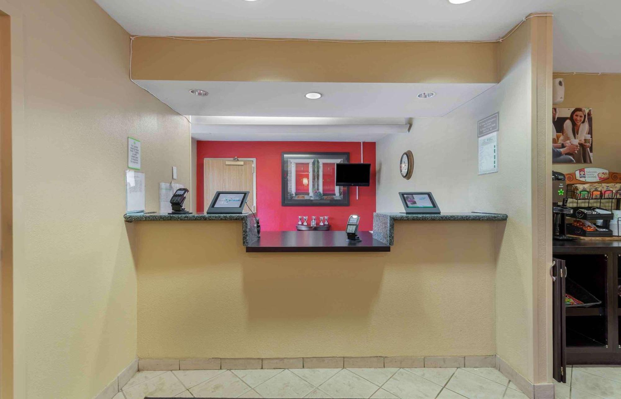 Mainstay Suites Washington Dulles Airport Шантили Екстериор снимка